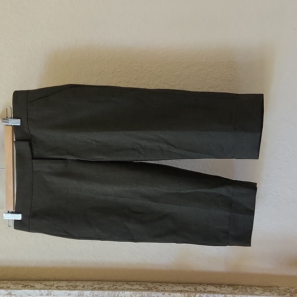 Mid-Shorts - Picture 3 of 5